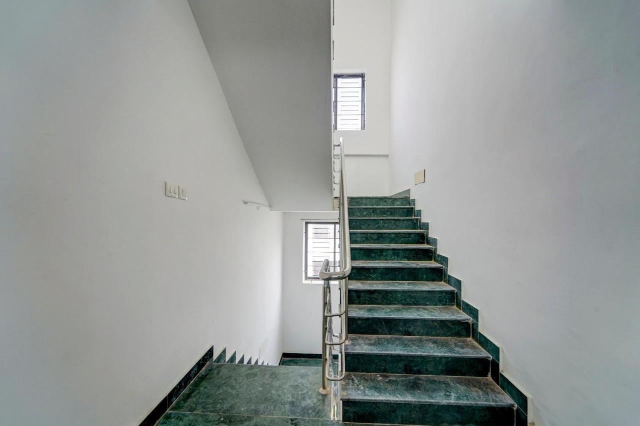 Super Hotel O J2 Service Appartment Chennai Luaran gambar